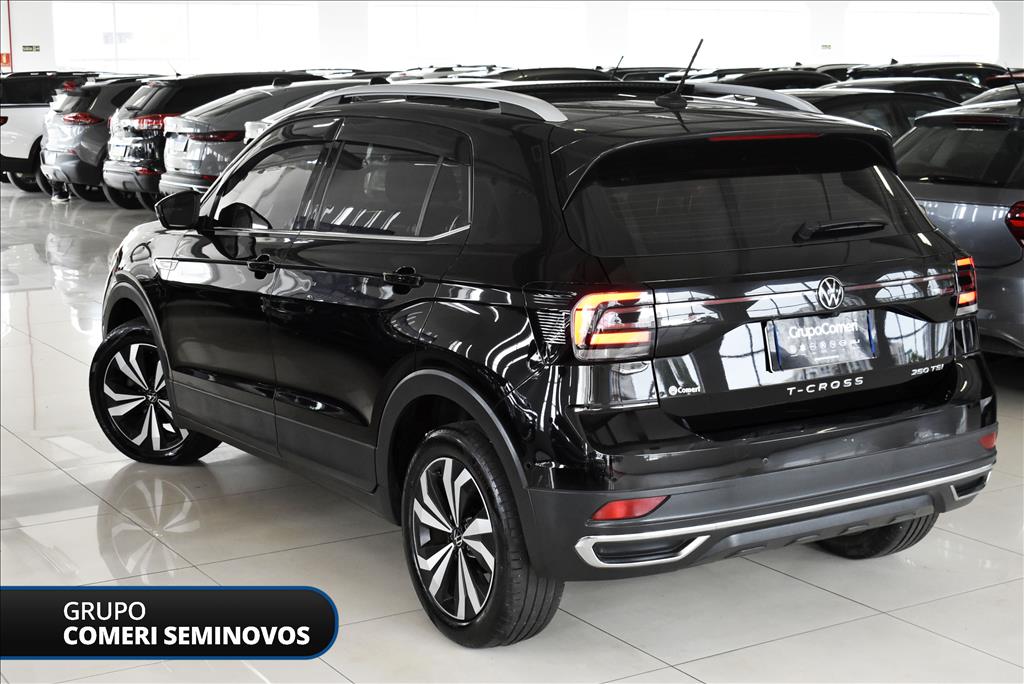 2024 VOLKSWAGEN T-CROSS 1.4 250 TSI TOTAL FLEX HIGHLINE AUTOMÁTICO