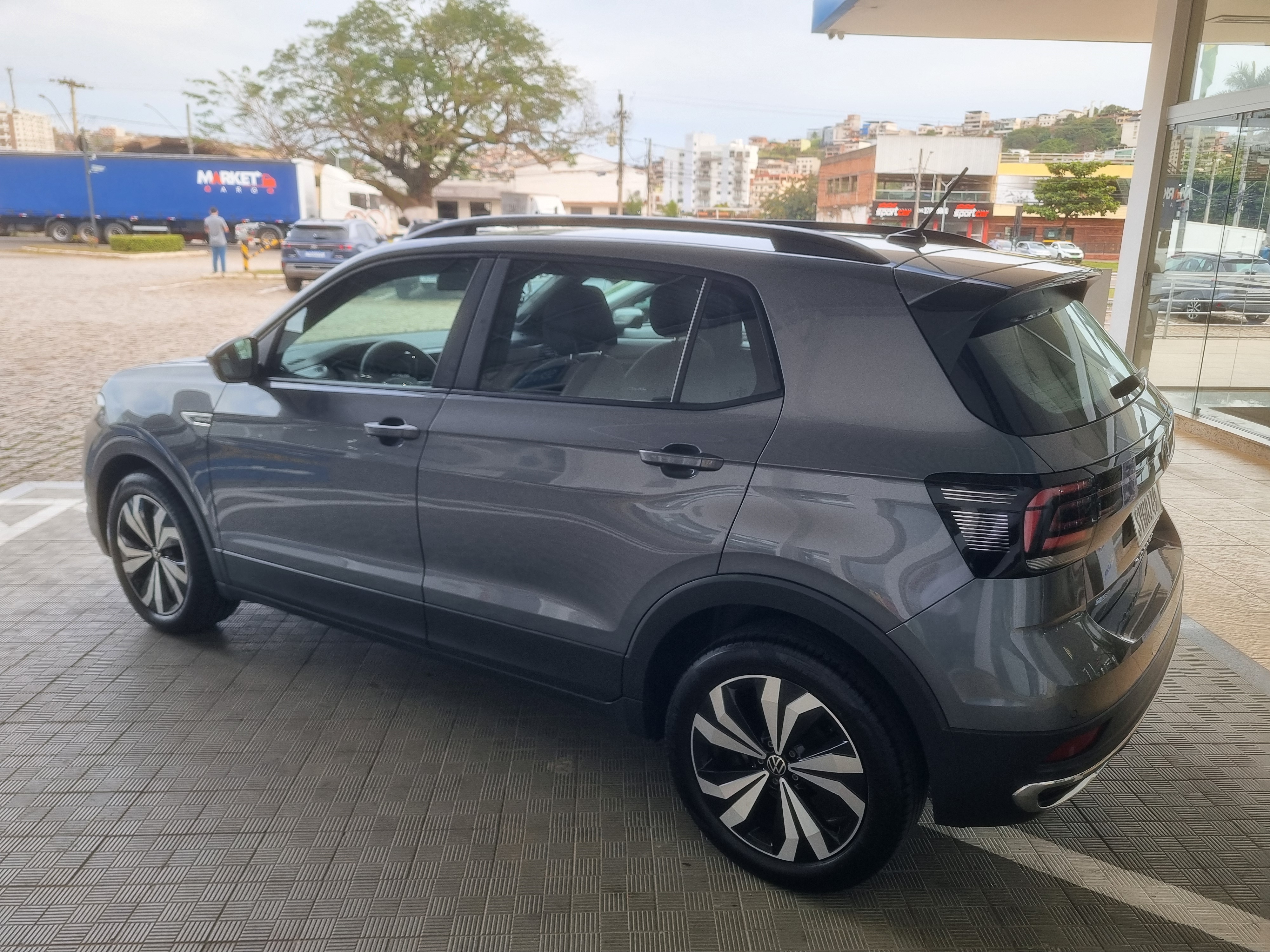 T-CROSS 1.0 200 TSI TOTAL FLEX COMFORTLINE AUTOMÁTICO1
