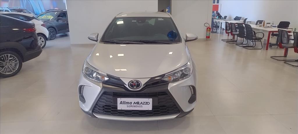 YARIS 1.5 16V FLEX XS MULTIDRIVE1