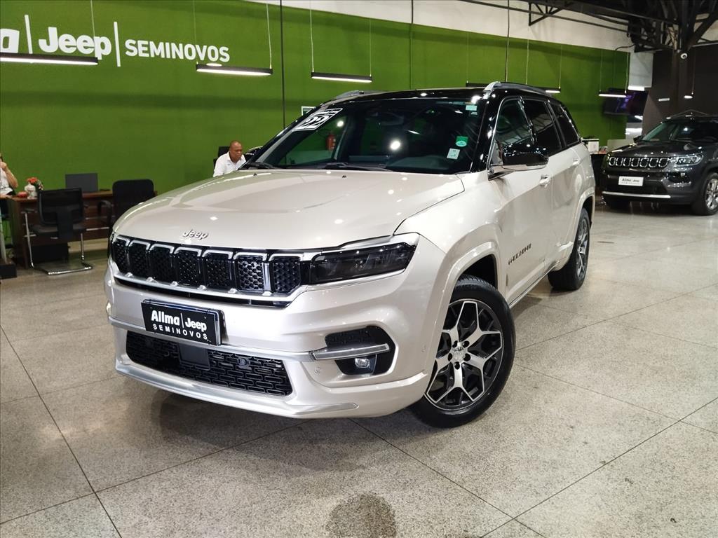 COMMANDER 1.3 T270 TURBO FLEX OVERLAND AT6