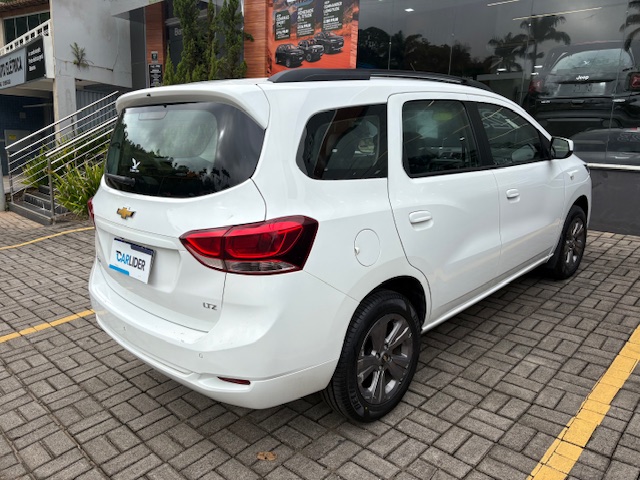 SPIN 1.8 LTZ 8V FLEX 4P AUTOMÁTICO5