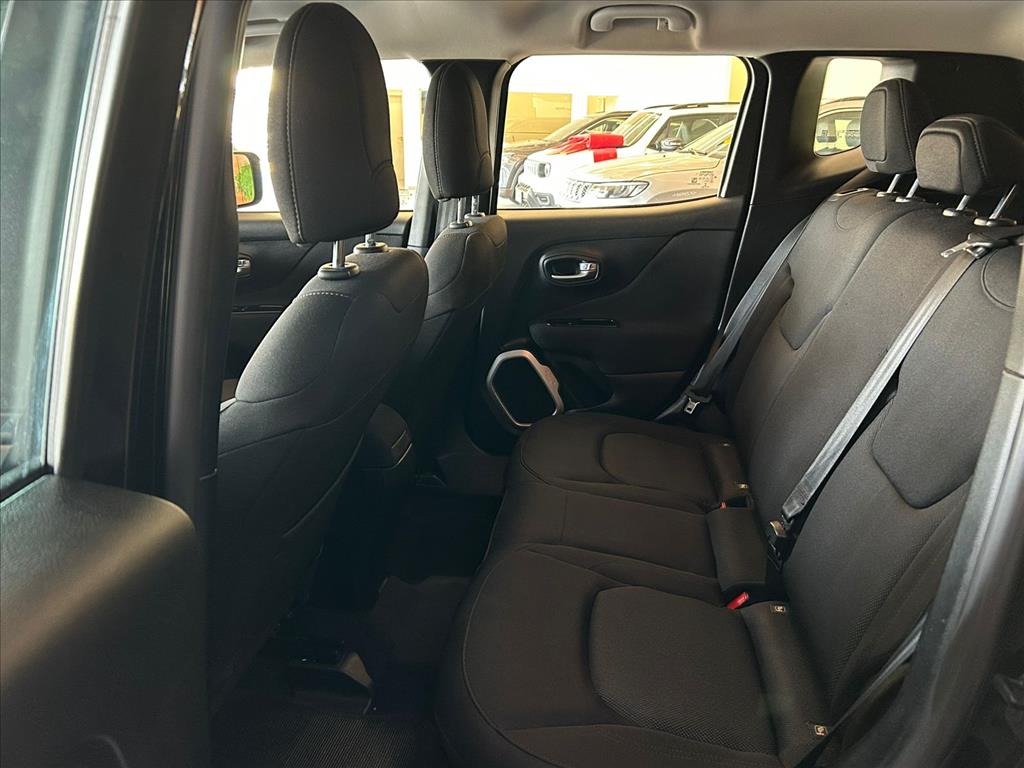 RENEGADE 1.8 16V FLEX 4P AUTOMÁTICO10