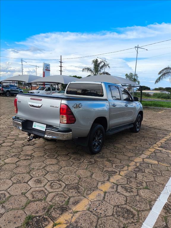 HILUX 2.8 SR 4X4 CD 16V DIESEL 4P AUTOMÁTICO6
