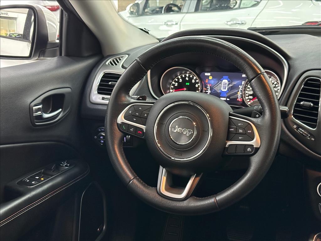 COMPASS 2.0 16V FLEX LONGITUDE AUTOMÁTICO5