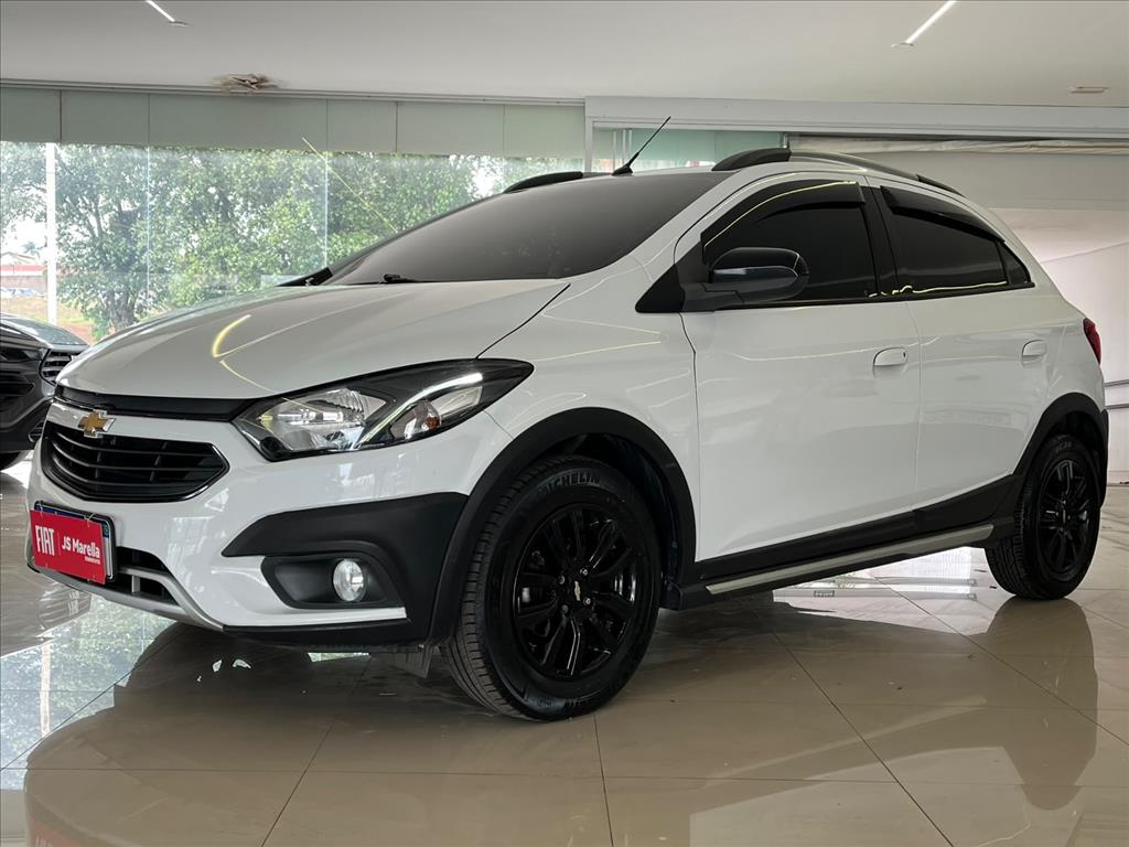 ONIX 1.4 MPFI ACTIV 8V FLEX 4P AUTOMÁTICO2