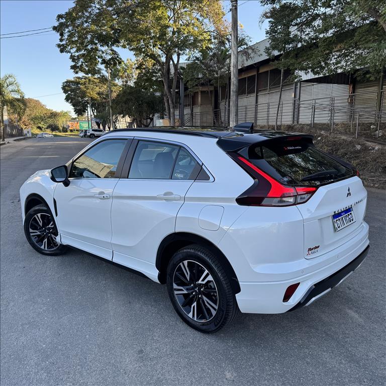 Mitsubishi-ECLIPSE CROSS-1.5 MIVEC TURBO GASOLINA HPE-S S-AWC CVT