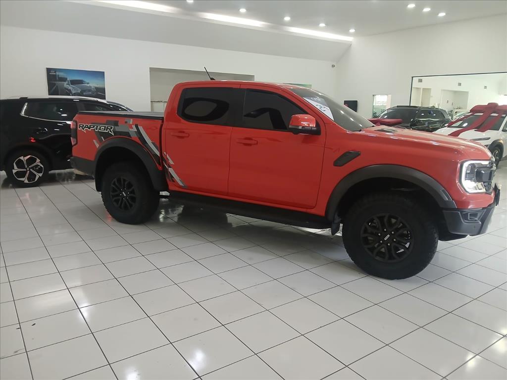 Ford-RANGER-3.0 V6 TURBO GASOLINA RAPTOR 4X4 AUTOMÁTICO
