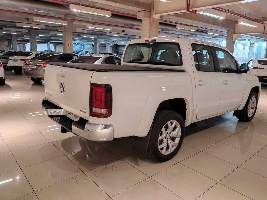 Volkswagen-AMAROK-3.0 V6 TDI DIESEL HIGHLINE CD 4MOTION AUTOMÁTICO