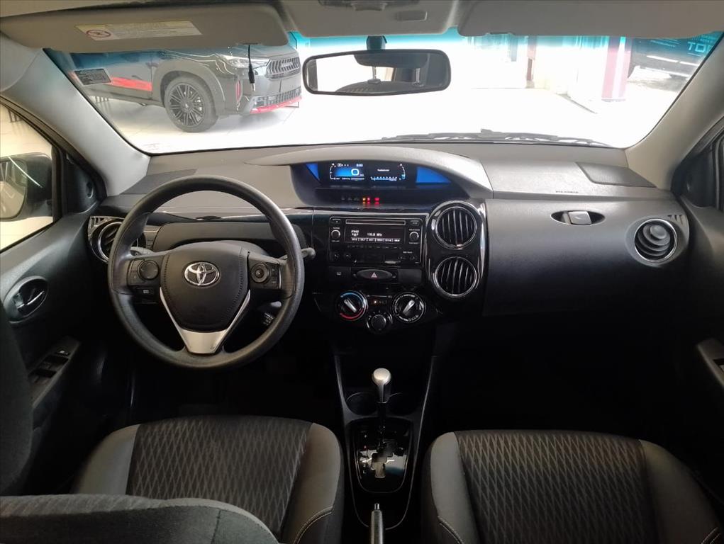 ETIOS 1.5 X PLUS 16V FLEX 4P AUTOMÁTICO9