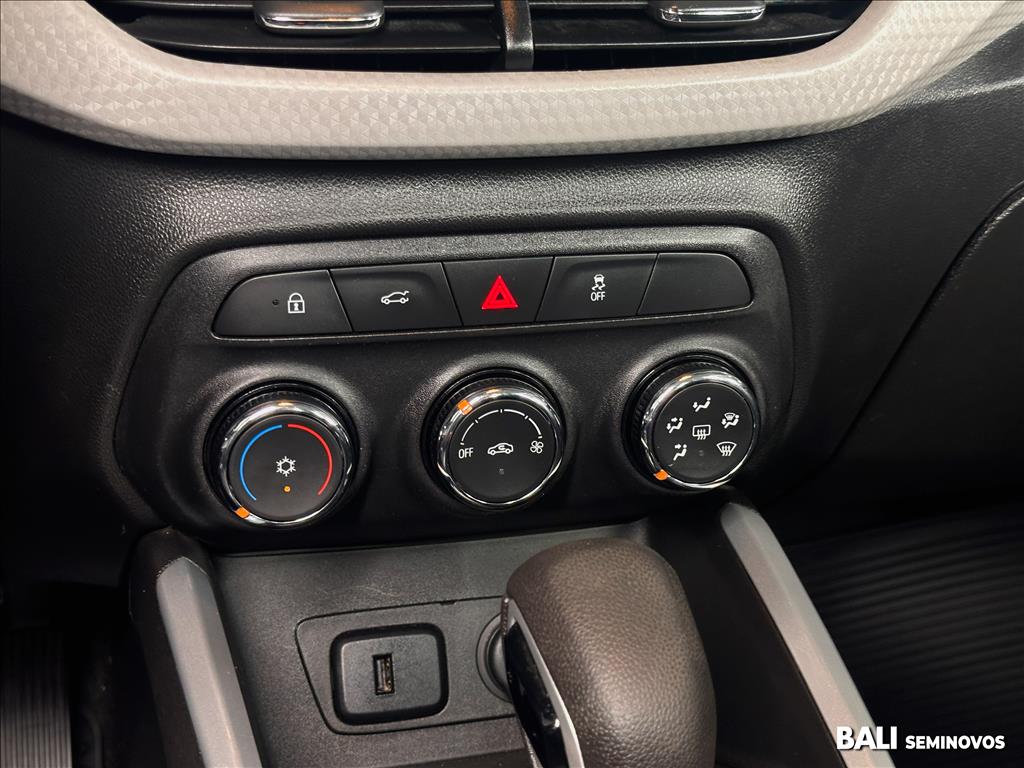 ONIX PLUS 1.0 TURBO FLEX PREMIER AUTOMÁTICO14