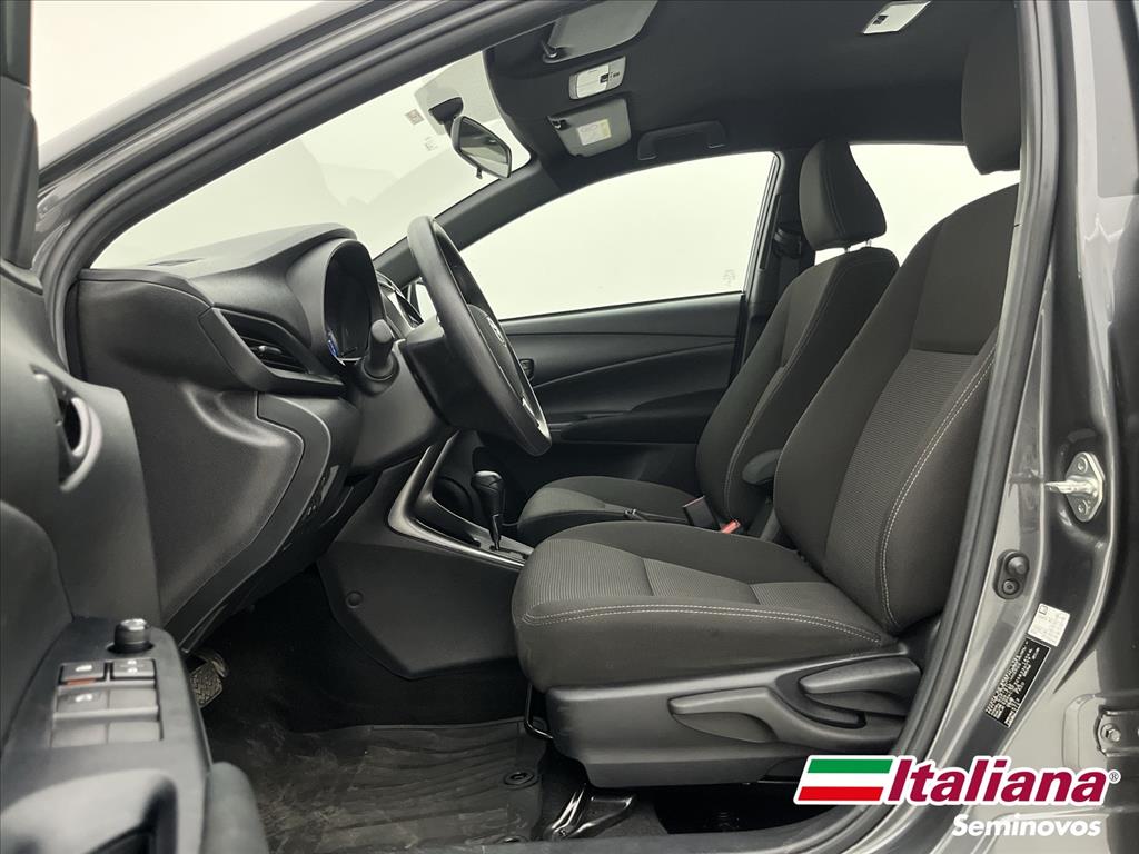 YARIS 1.5 16V FLEX XL MULTIDRIVE11