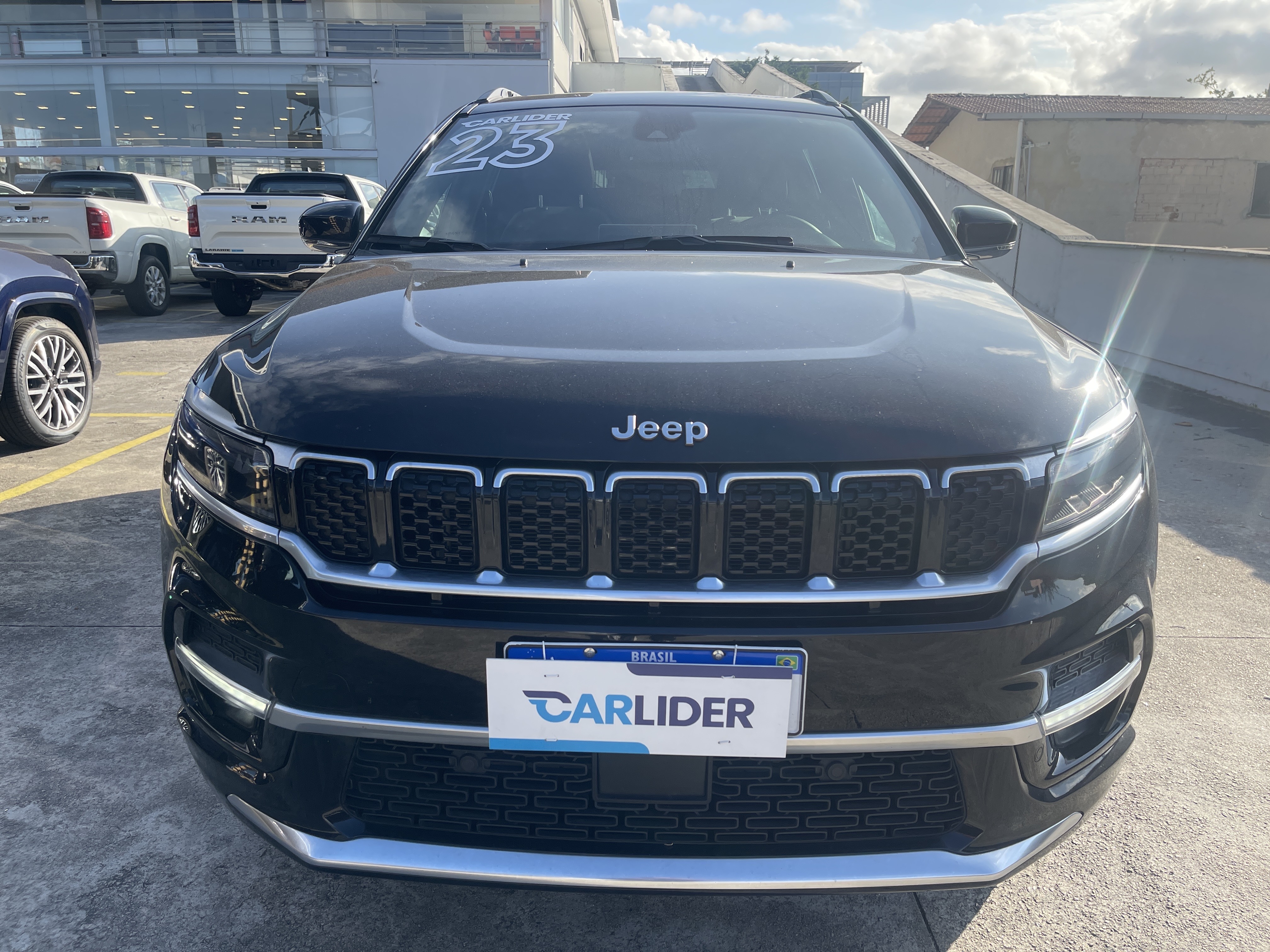 COMMANDER 1.3 T270 TURBO FLEX OVERLAND AT60
