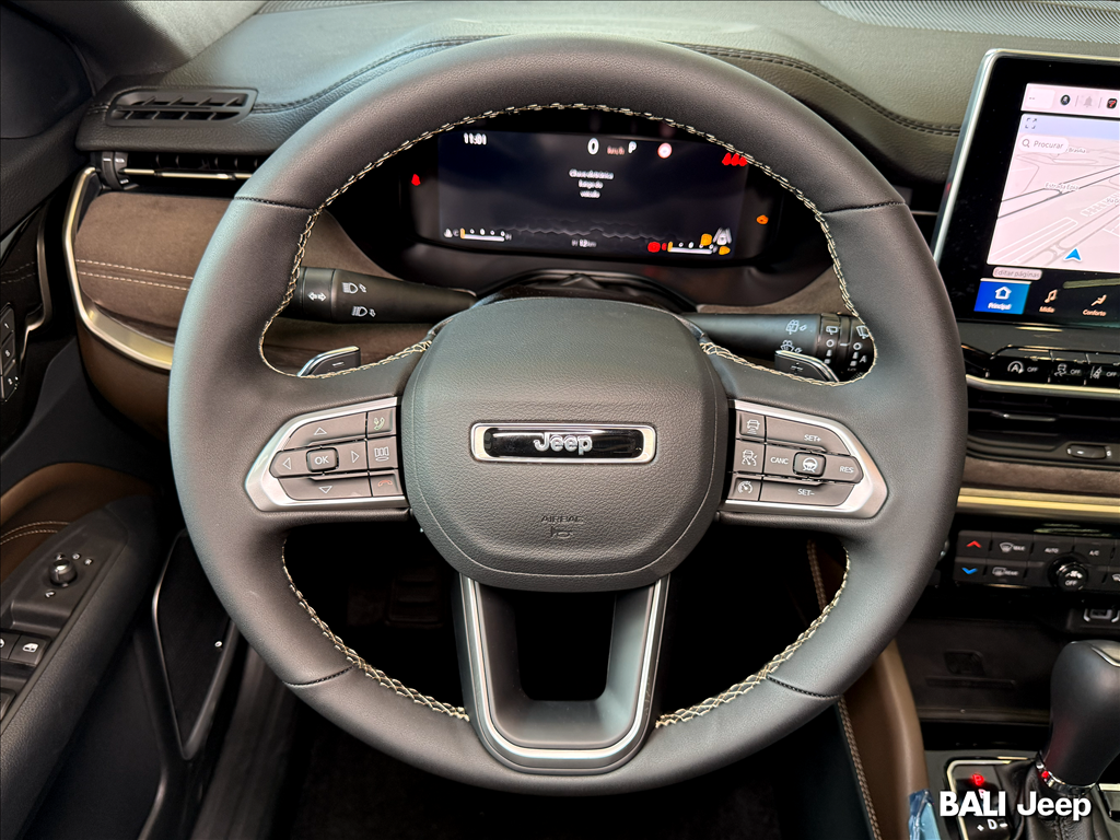 COMMANDER 1.3 T270 TURBO FLEX OVERLAND AT69