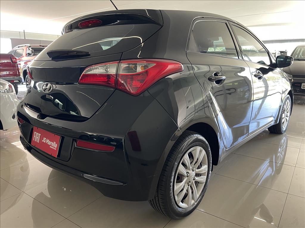 HB20 1.0 COMFORT 12V FLEX 4P MANUAL HB20 1.0 COMFORT 12V FLEX 4P MANUAL