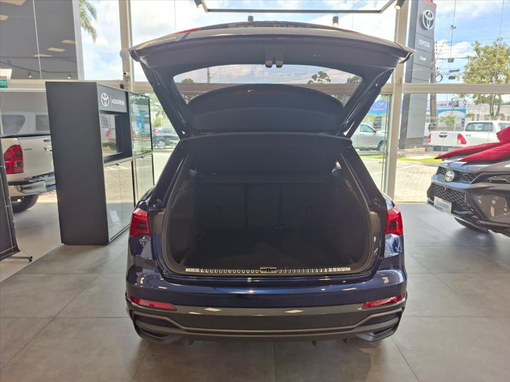 Q3 2.0 40 TFSI GASOLINA PERFORMANCE BLACK QUATTRO TIPTRONIC8