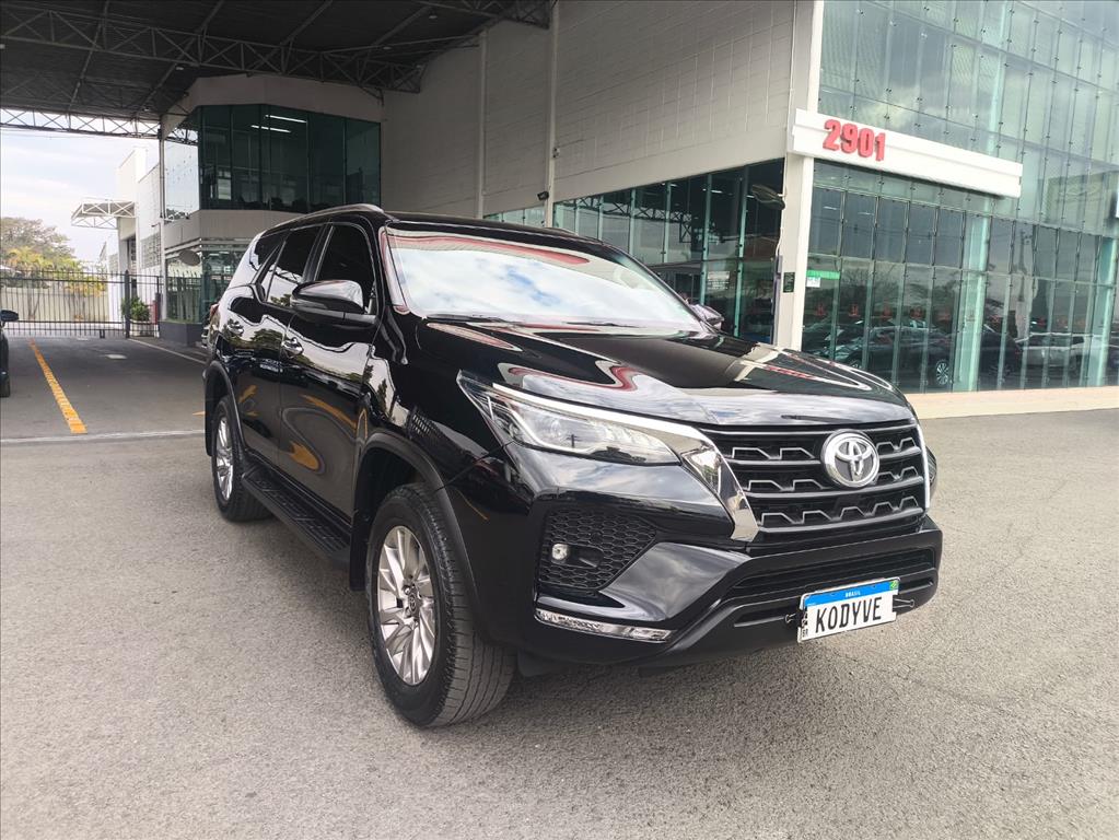 HILUX 2.7 VVT-i FLEX CD SRV 4X2 AUTOMÁTICO