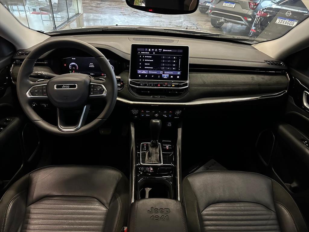 COMMANDER 1.3 T270 TURBO FLEX LIMITED AT66