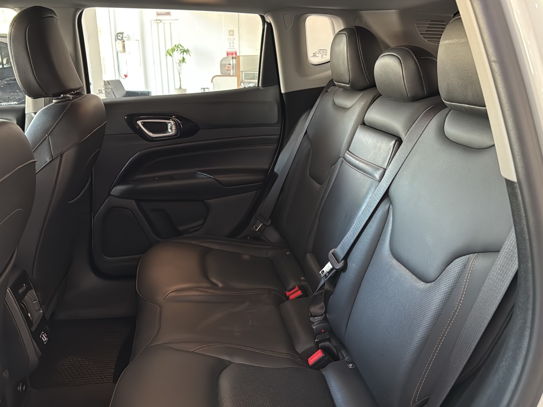 COMPASS 1.3 T270 TURBO FLEX LIMITED AT6