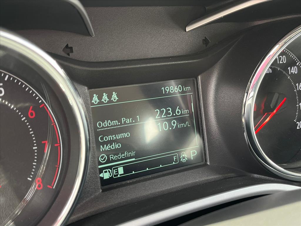 TRACKER 1.0 TURBO FLEX AUTOMÁTICO