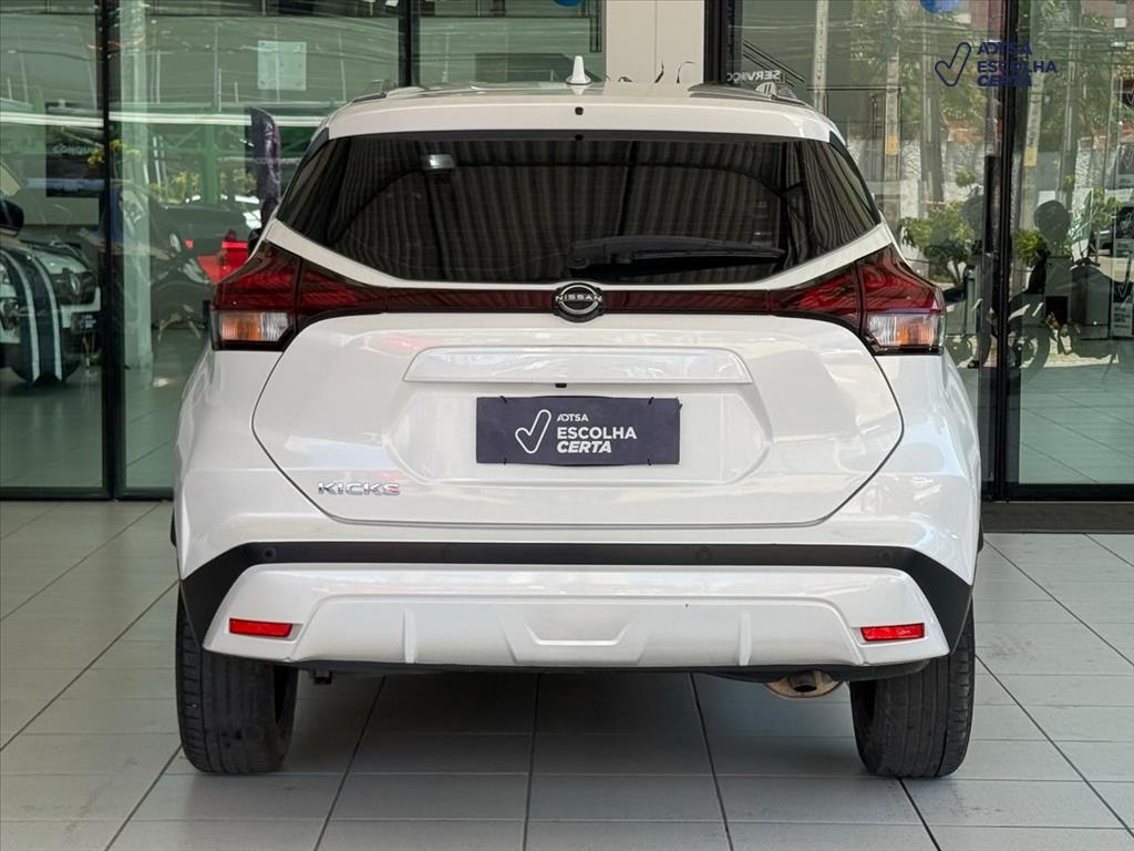 Nissan KICKS 2024
