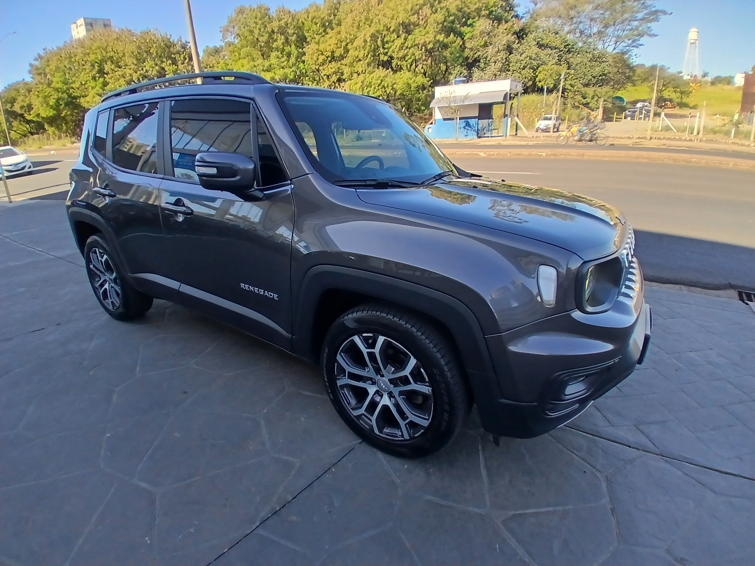 RENEGADE 1.3 T270 TURBO FLEX LONGITUDE AT61