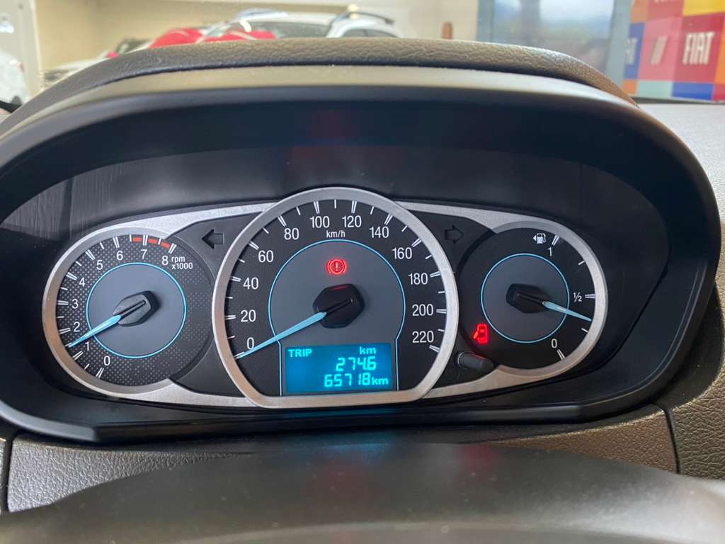 KA 1.0 TI-VCT FLEX SE MANUAL10 KA 1.0 TI-VCT FLEX SE MANUAL10