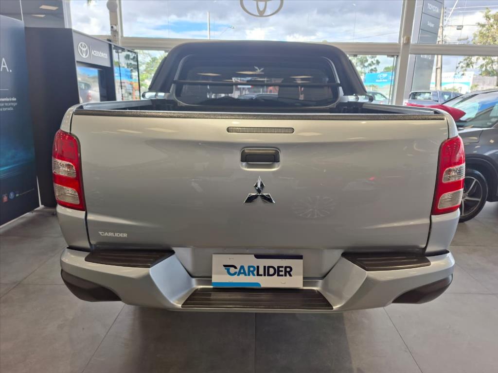 L200 TRITON 2.4 16V TURBO DIESEL GL CD 4X4 MANUAL6