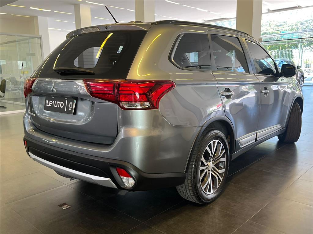 OUTLANDER 2.0 16V GASOLINA 4P AUTOMÁTICO11