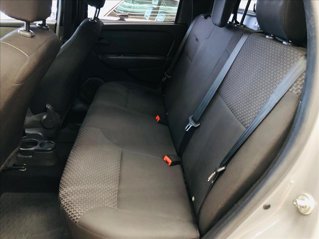 OROCH 1.6 16V SCE FLEX INTENSE MANUAL8