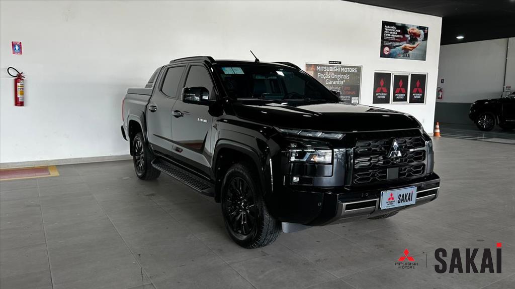Mitsubishi-TRITON-2.4 BITURBO DIESEL CD KATANA 4X4 AUTOMÁTICO