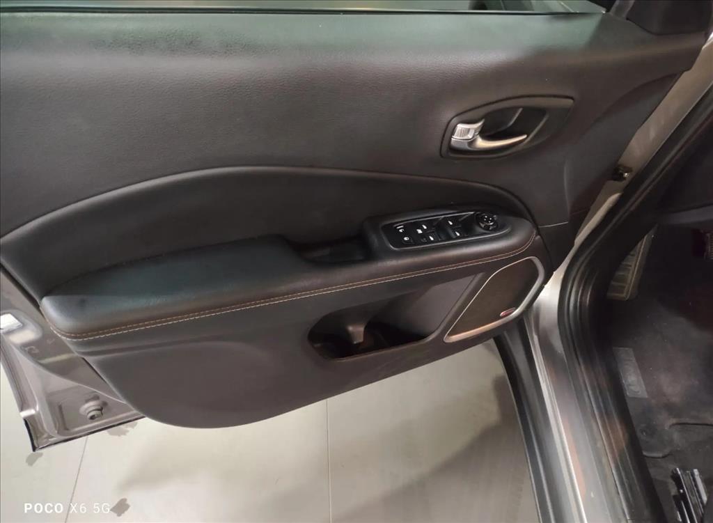 COMPASS 2.0 16V FLEX LONGITUDE AUTOMÁTICO10