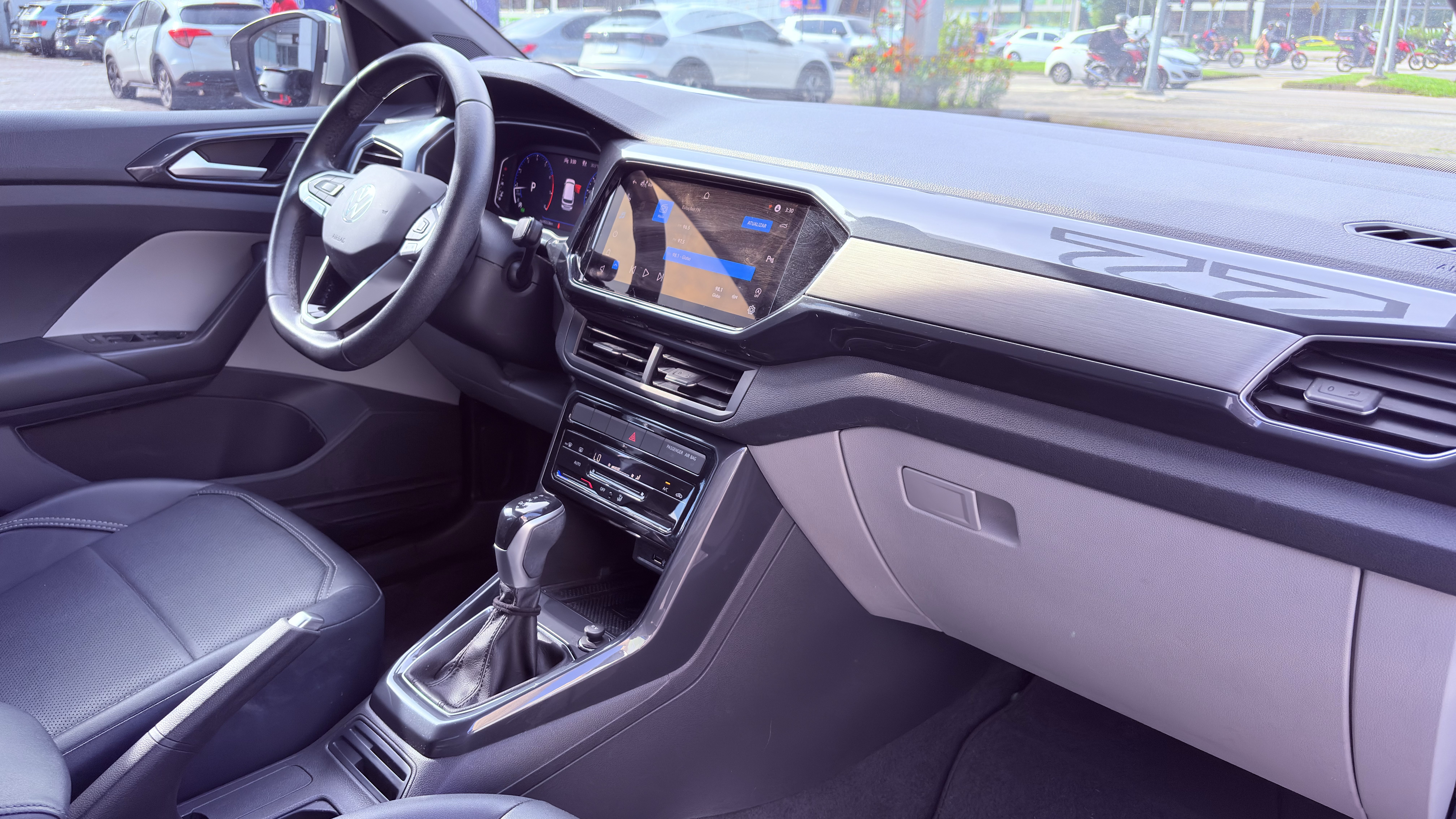 T-CROSS 1.4 250 TSI TOTAL FLEX HIGHLINE AUTOMÁTICO10