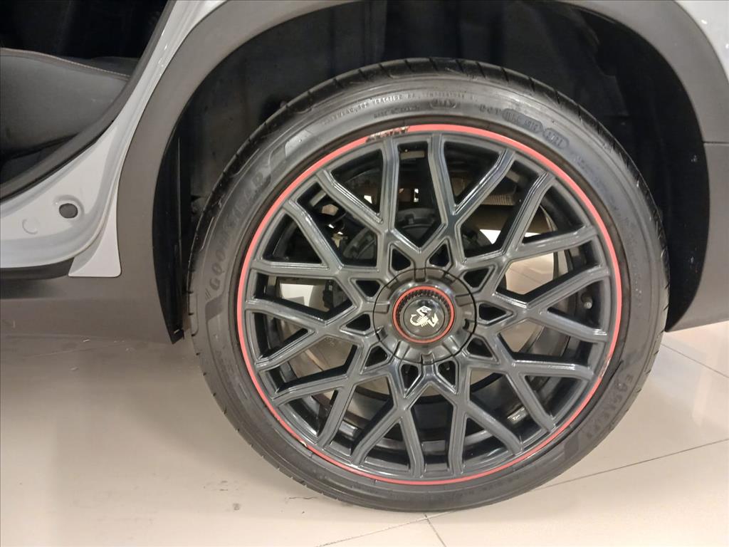Fiat-FASTBACK-1.3 TURBO 270 FLEX ABARTH AT6