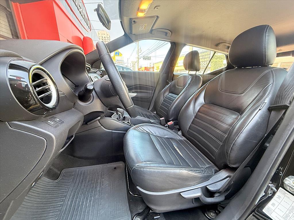 Nissan Kicks - 1.6 16V FLEXSTART SV 4P XTRONIC