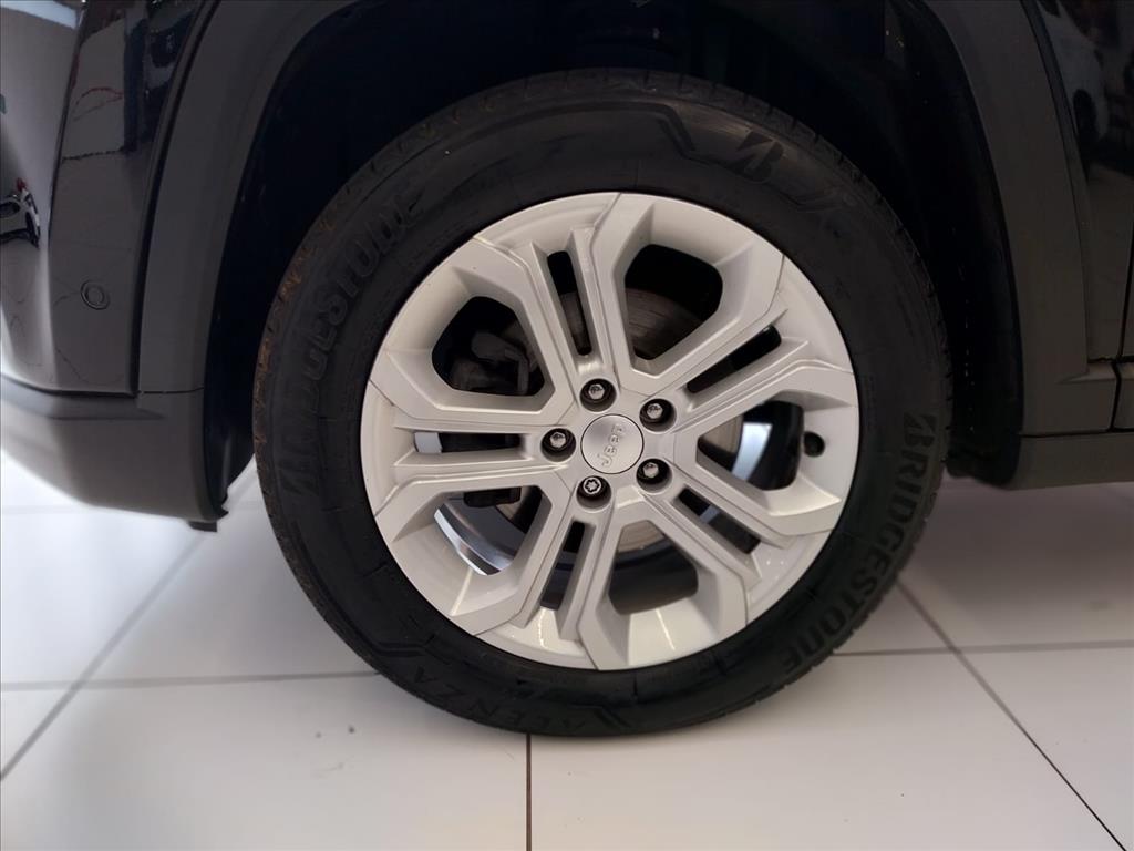 COMMANDER 1.3 T270 TURBO FLEX LONGITUDE AT611