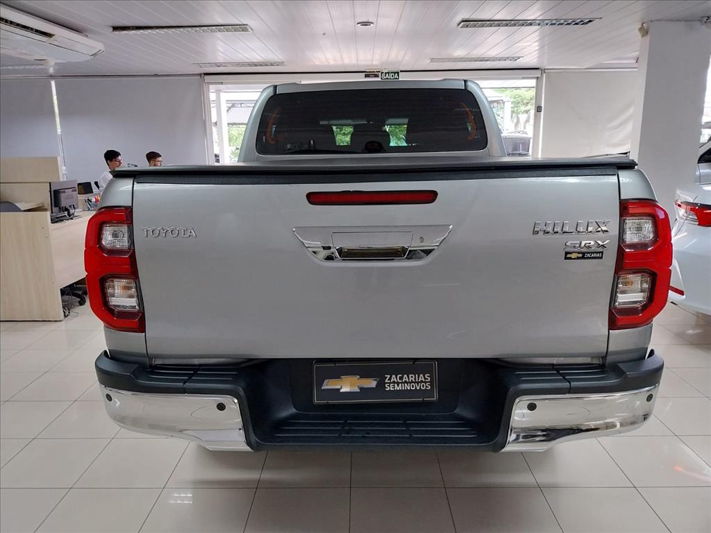 HILUX 2.8 D-4D TURBO DIESEL CD SRX 4X4 AUTOMÁTICO