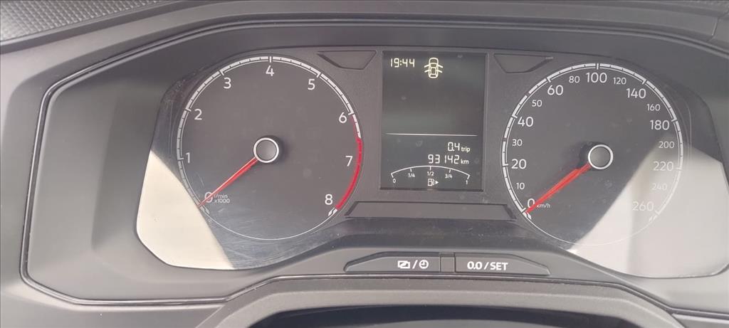 POLO 1.0 MPI TRACK MANUAL6