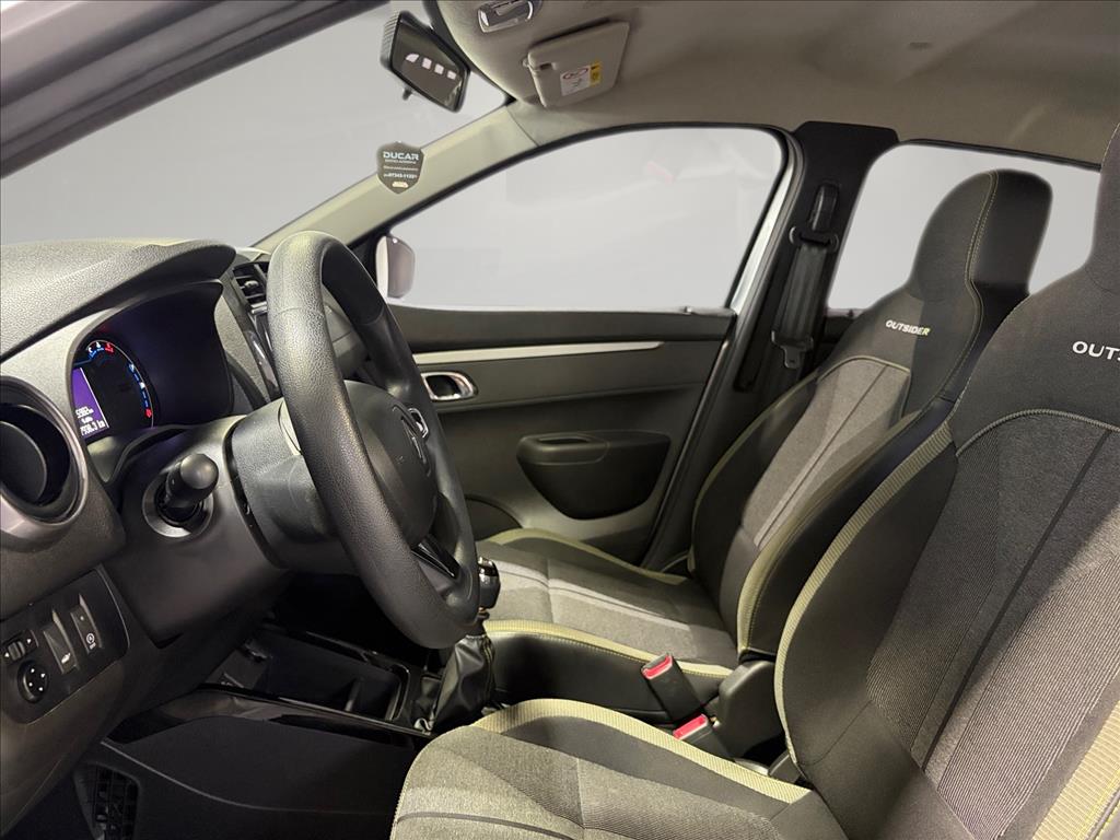 KWID 1.0 12V SCE FLEX OUTSIDER MANUAL6