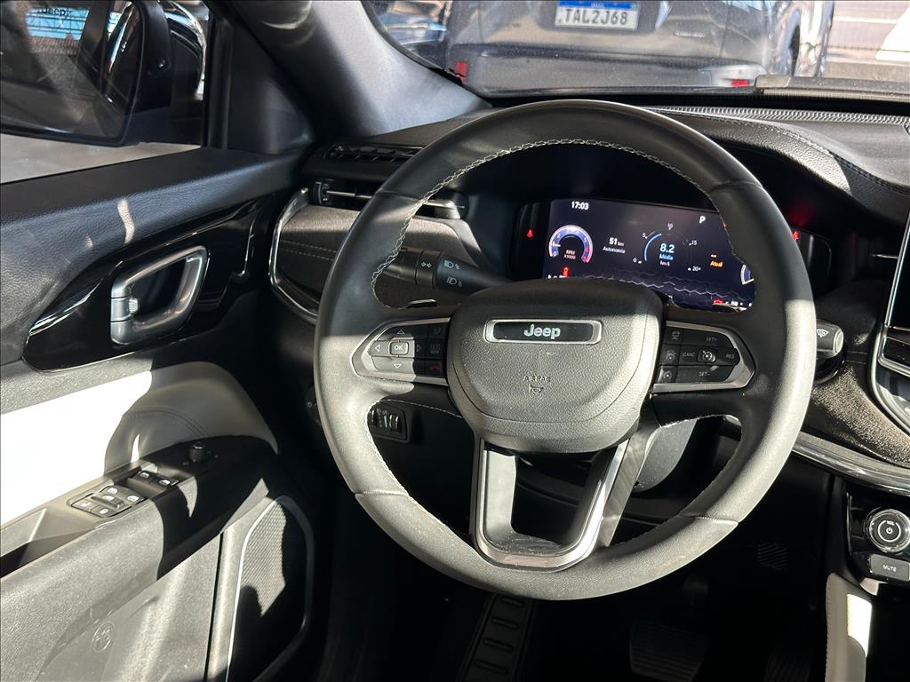 COMMANDER 1.3 T270 TURBO FLEX LIMITED AT65