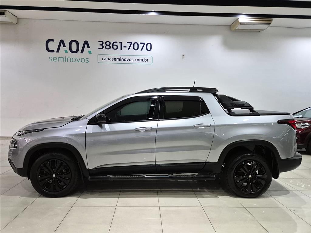 Fiat-TORO-1.3 TURBO 270 FLEX VOLCANO AT6