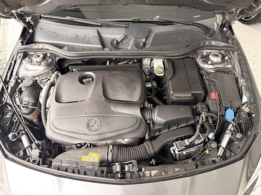 Mercedes-Benz Cla 200 - 1.6 CGI FLEX 7G-DCT
