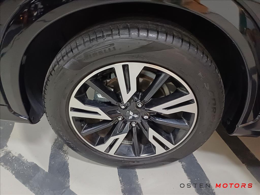 Mitsubishi-ECLIPSE CROSS-1.5 MIVEC TURBO GASOLINA HPE-S S-AWC CVT