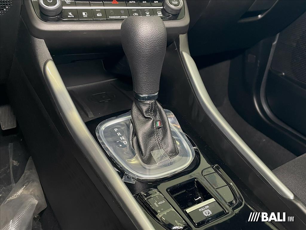 FASTBACK 1.0 TURBO 200 FLEX CVT12