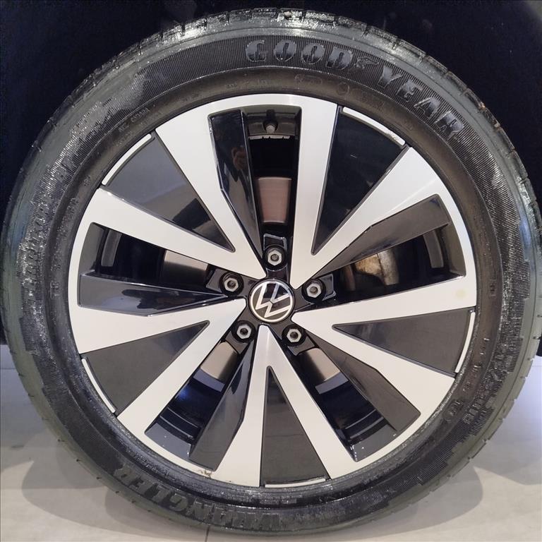 TAOS 1.4 250 TSI TOTAL FLEX HIGHLINE AUTOMÁTICO