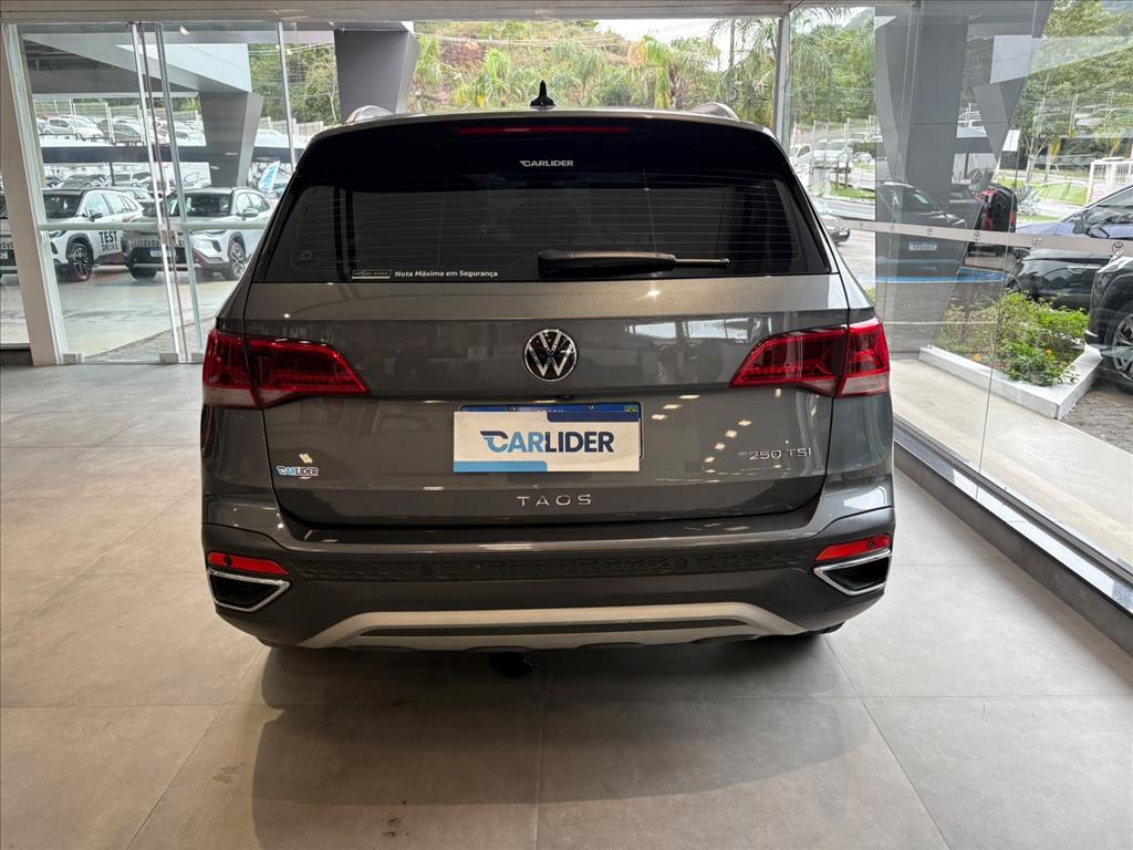TAOS 1.4 250 TSI TOTAL FLEX HIGHLINE AUTOMÁTICO3