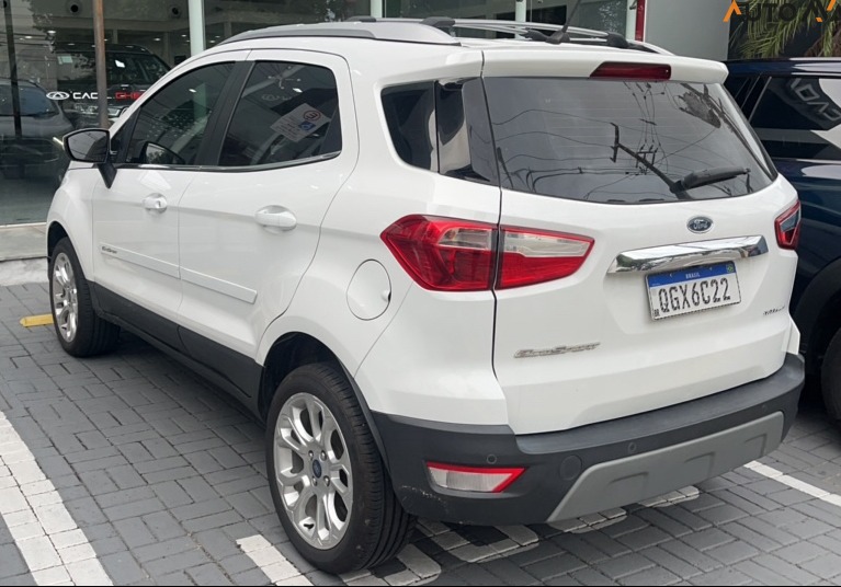Ford-ECOSPORT-1.5 TI-VCT FLEX TITANIUM AUTOMÁTICO