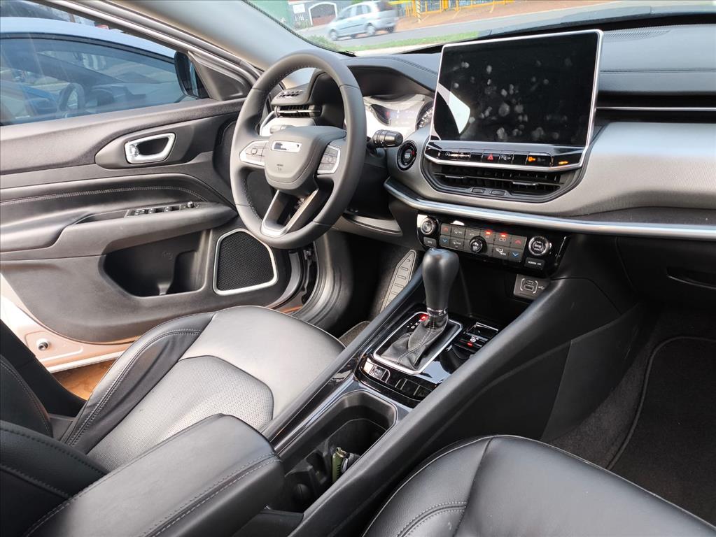 COMPASS 1.3 T270 TURBO FLEX LONGITUDE AT65