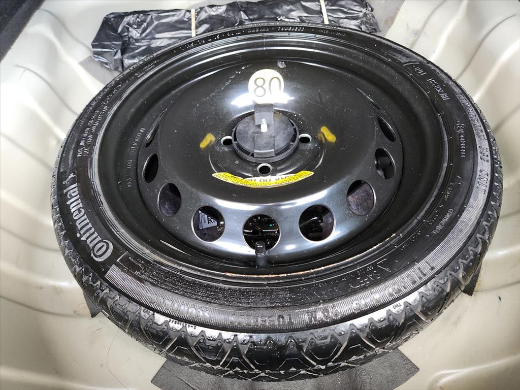 Chevrolet Onix Plus - 1.0 FLEX LT MANUAL