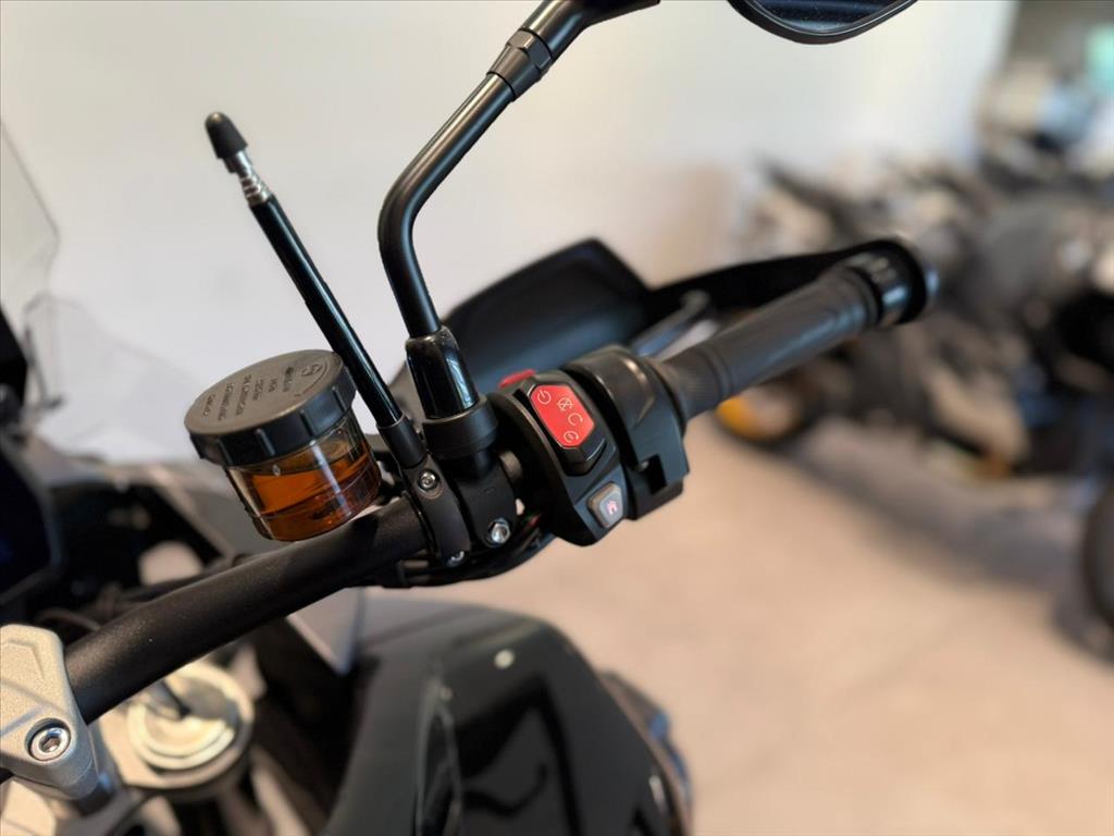 TRIUMPH-TIGER-1200 GT PRO