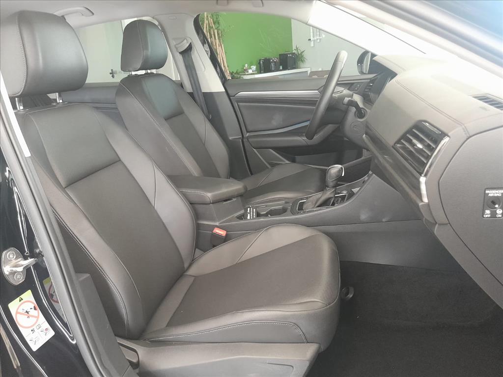 JETTA 1.4 250 TSI TOTAL FLEX COMFORTLINE TIPTRONIC11